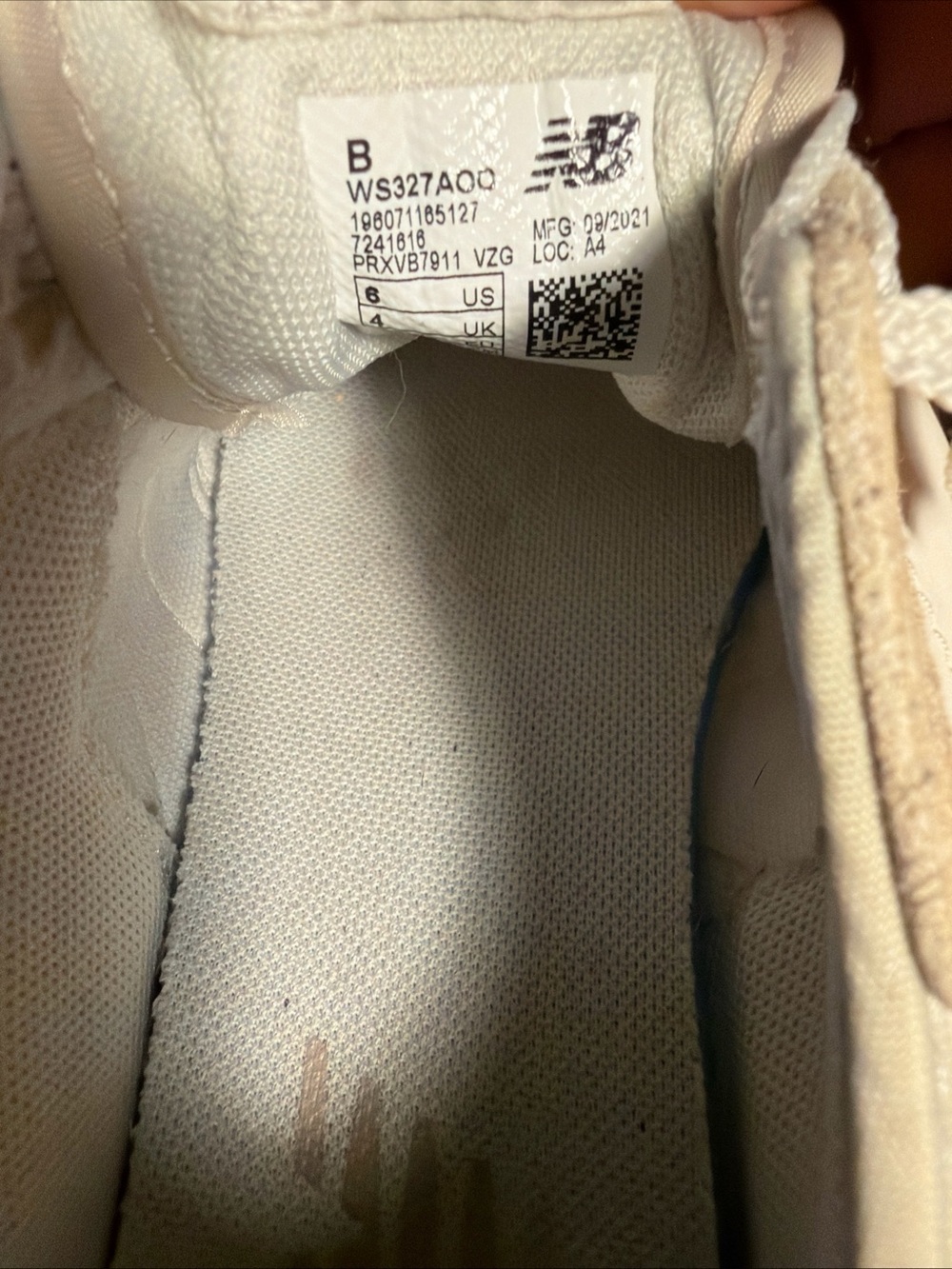 New Balance Beige & White Women's Retro Runner Sneakers - Picture 9 of 14